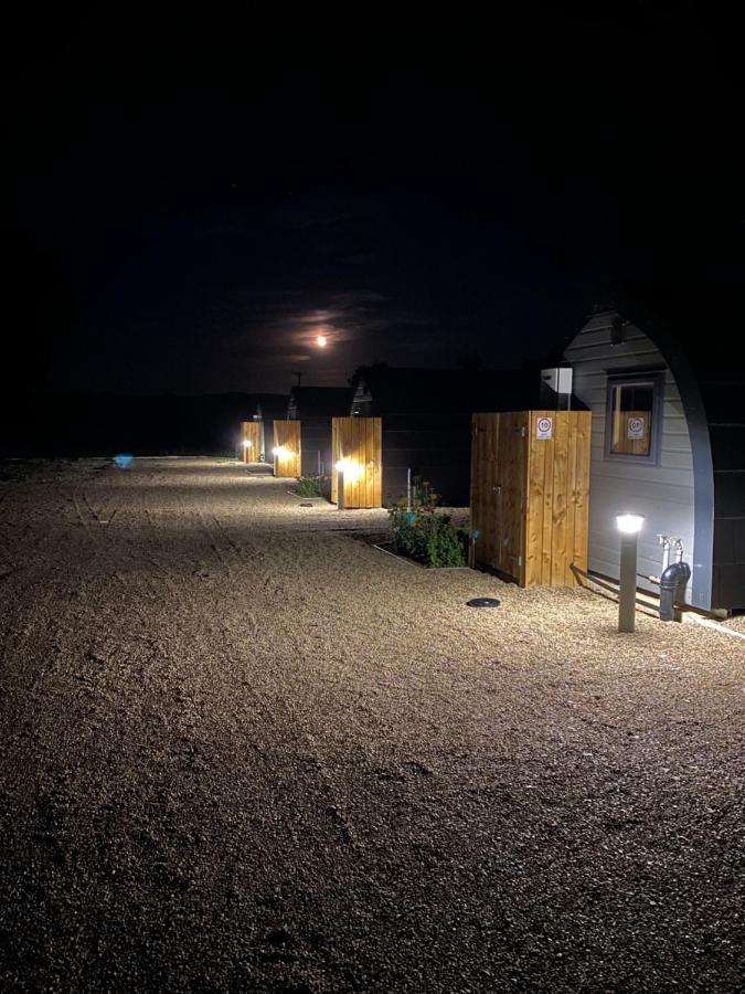 Mowbray Cottages & Glamping South Kilvington Eksteriør billede